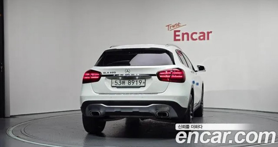 Mercedes-Benz Gla-Class 