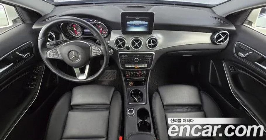 Mercedes-Benz Gla-Class 