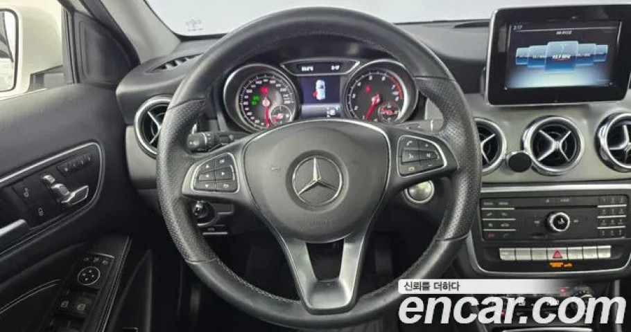 Mercedes-Benz Gla-Class 