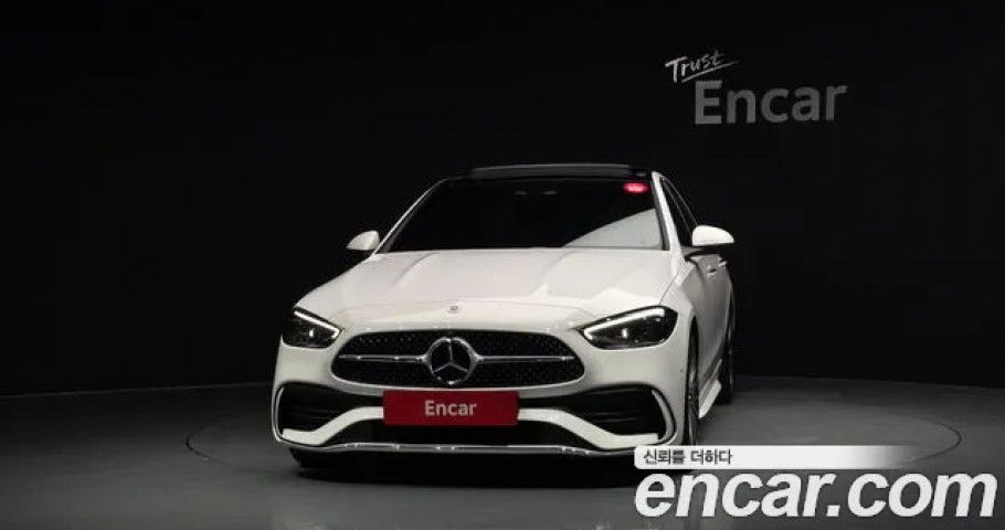 Mercedes-Benz C-Class 