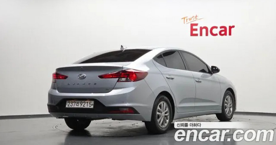 Hyundai Avante (Elantra) 
