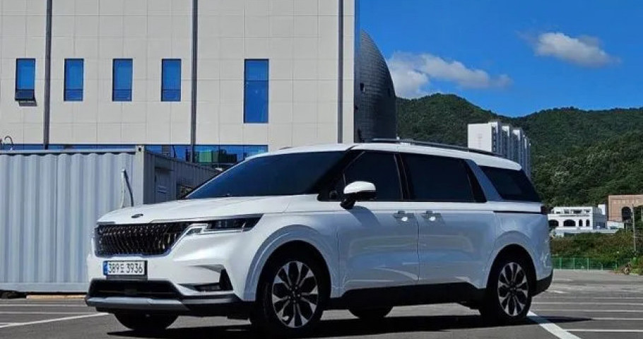 Kia Carnival 