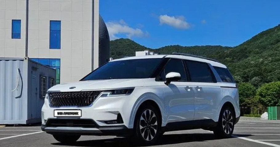 Kia Carnival 