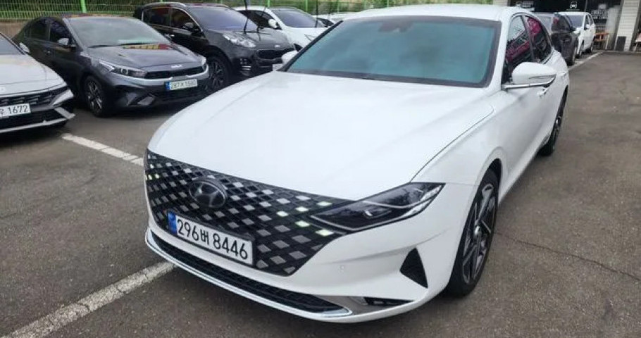 Hyundai Grandeur 