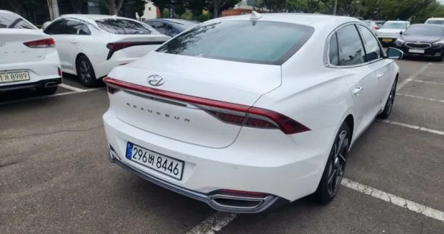 Hyundai Grandeur 