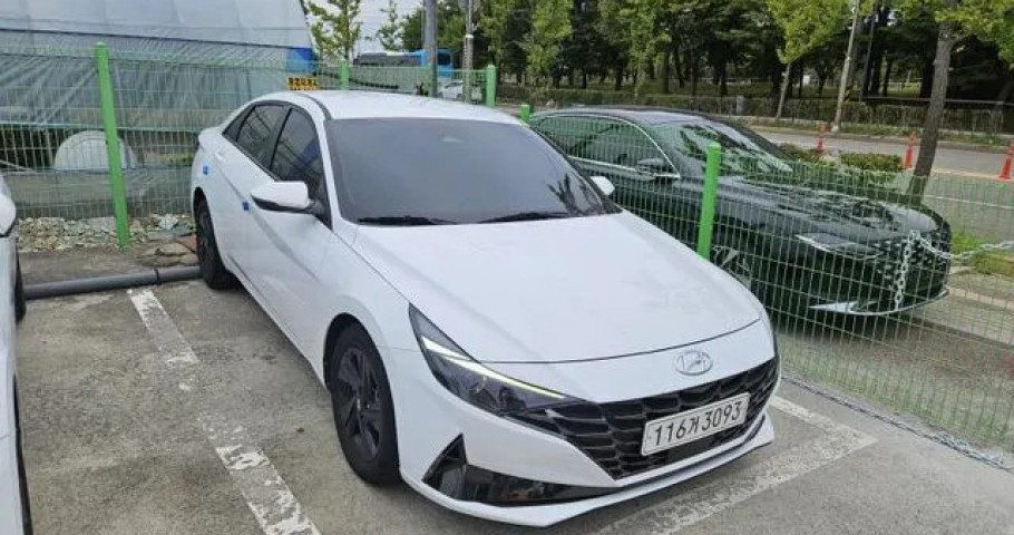 Hyundai Avante (Elantra) 