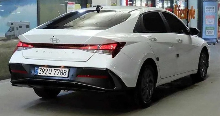 Hyundai Avante (Elantra) 