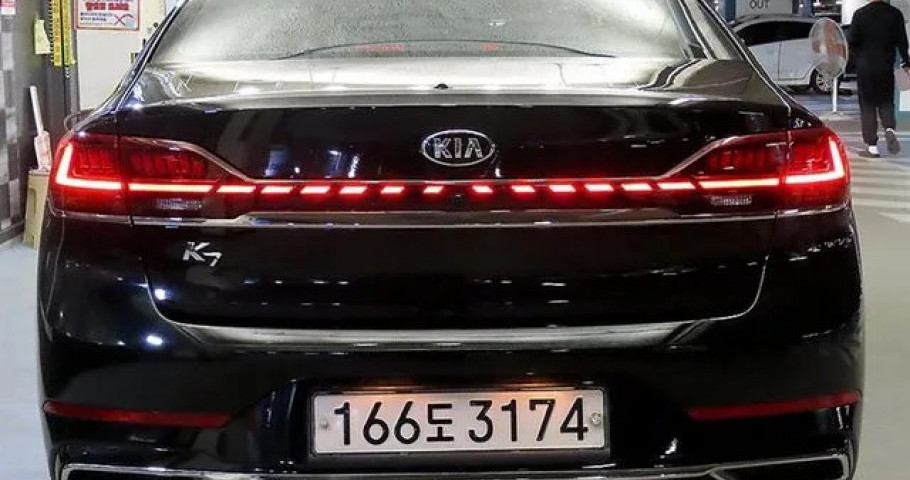 Kia K7 