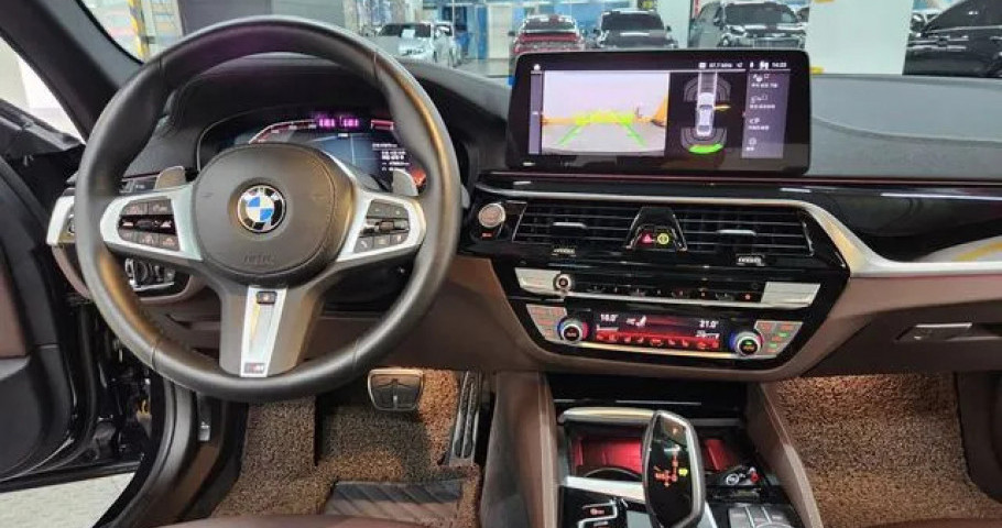 Bmw 5-Series 