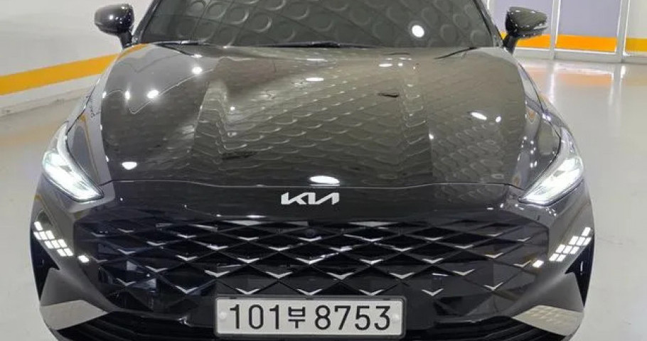 Kia K8 