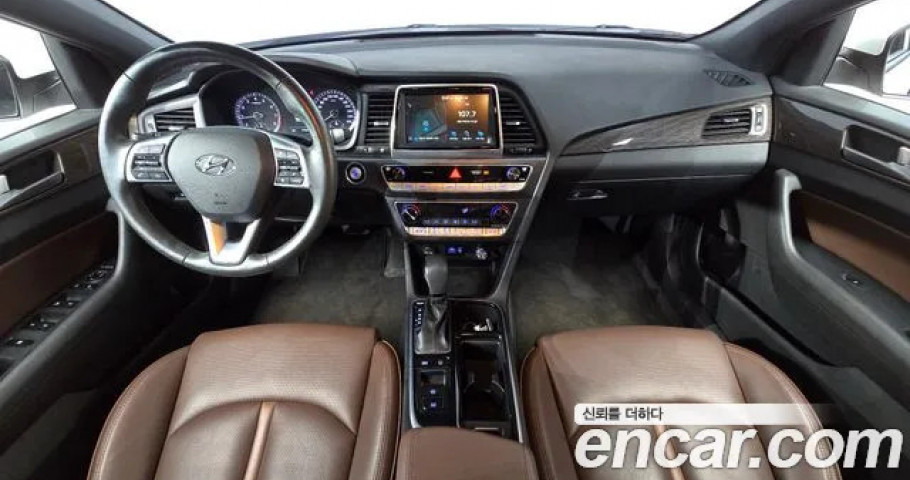 Hyundai Sonata 