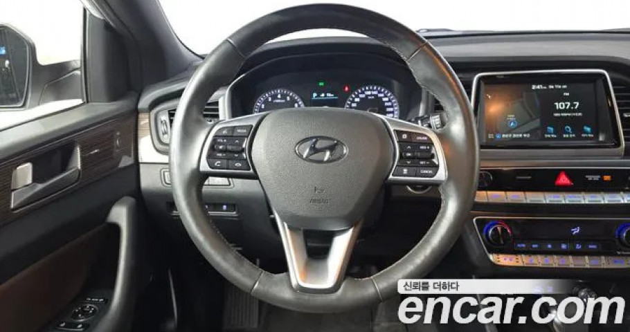 Hyundai Sonata 