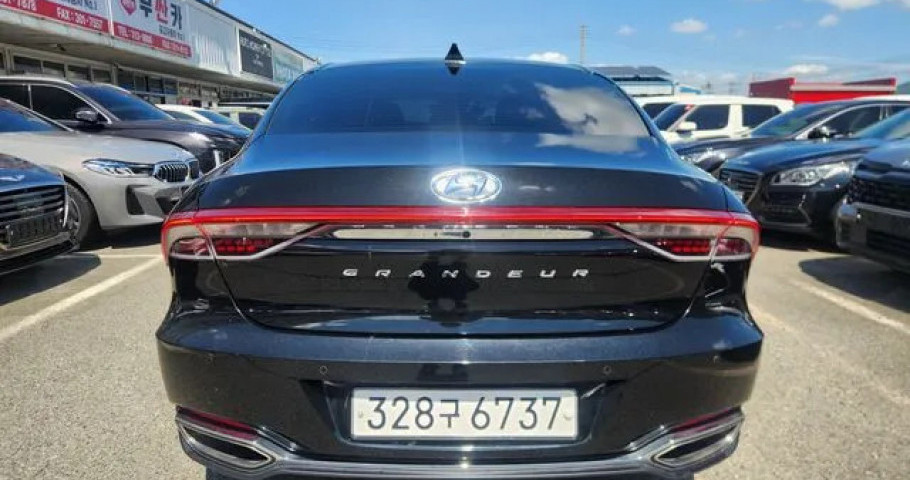 Hyundai Grandeur 