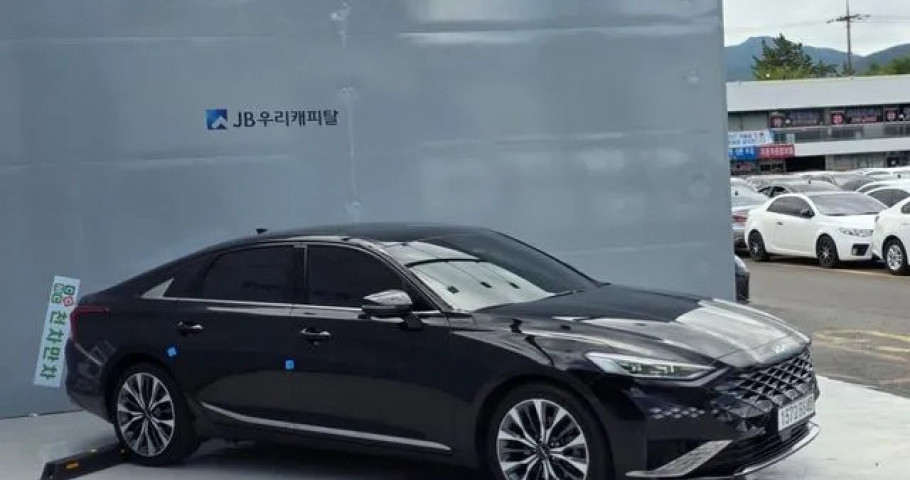 Kia K8 