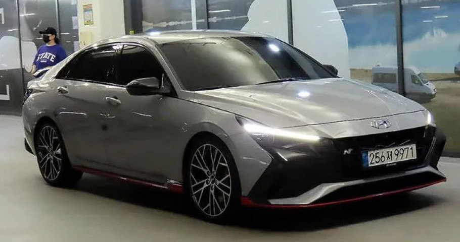 Hyundai Avante (Elantra) 