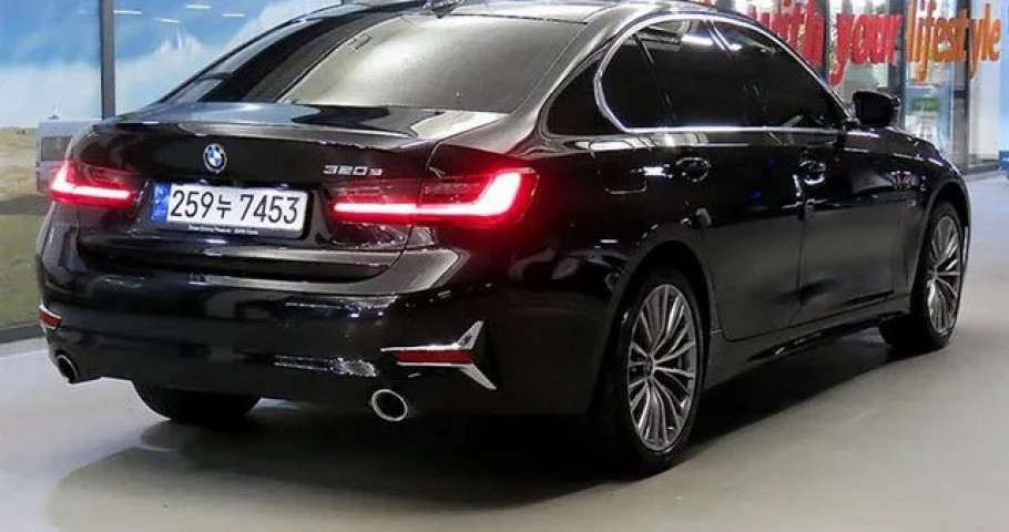 Bmw 3-Series 