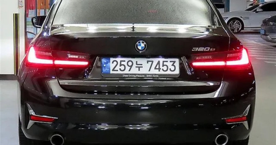 Bmw 3-Series 