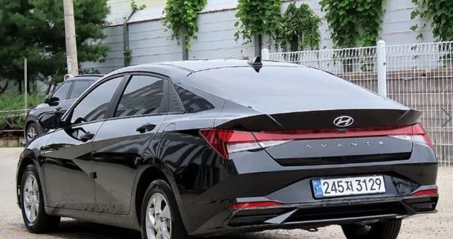Hyundai Avante (Elantra) 