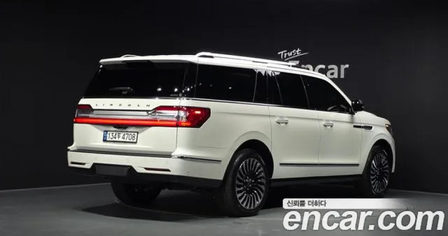 Lincoln Navigator 