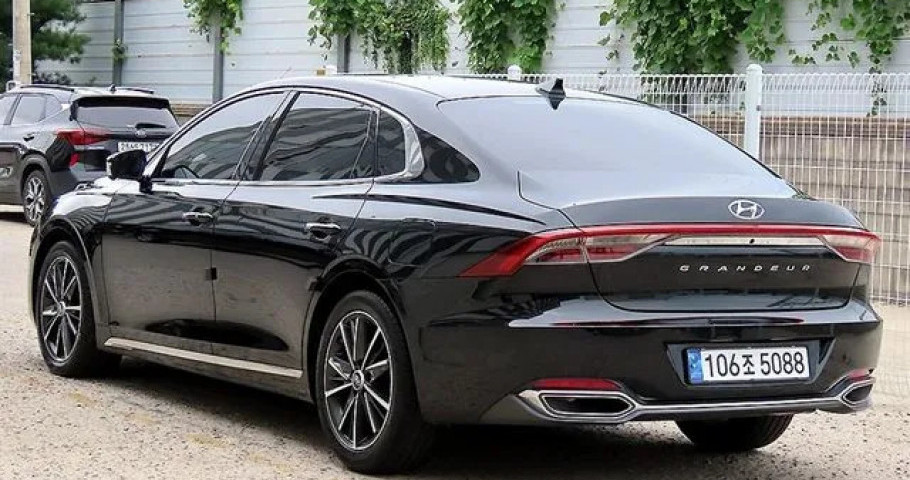 Hyundai Grandeur 
