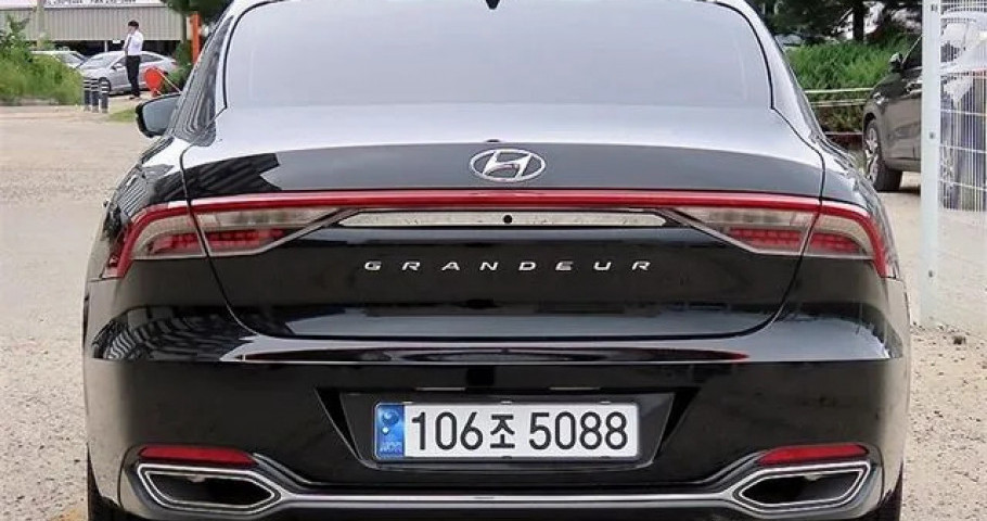 Hyundai Grandeur 