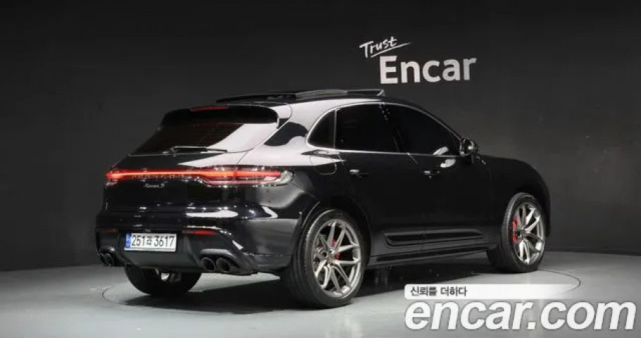 Porsche Macan 