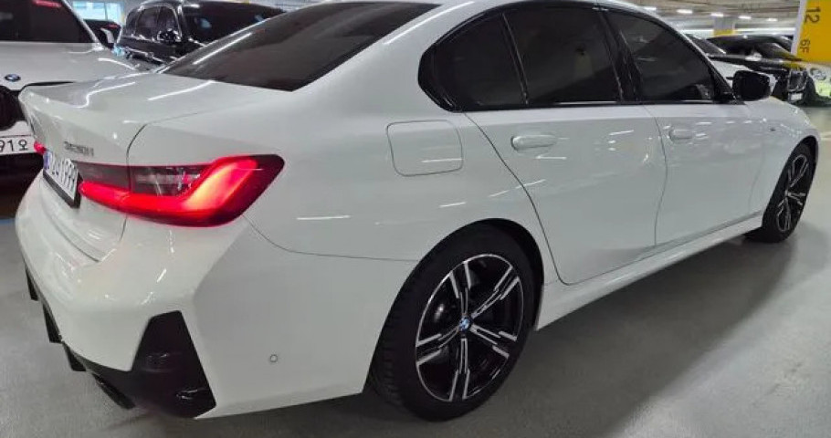 Bmw 3-Series 