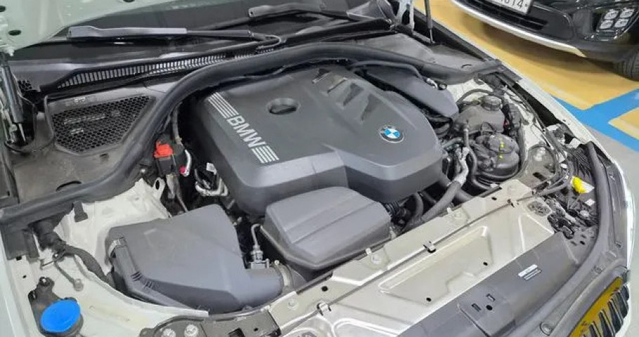 Bmw 3-Series 