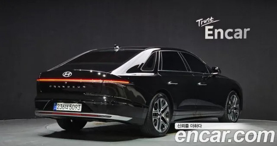 Hyundai Grandeur 
