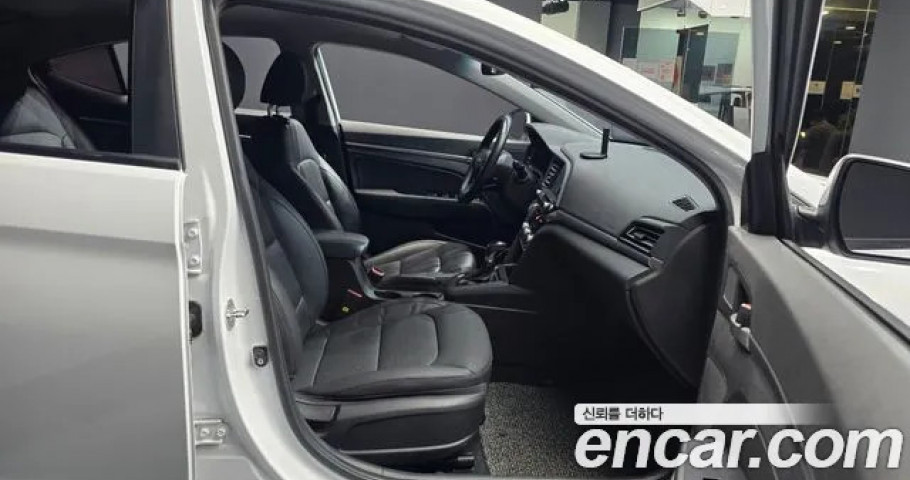 Hyundai Avante (Elantra) 