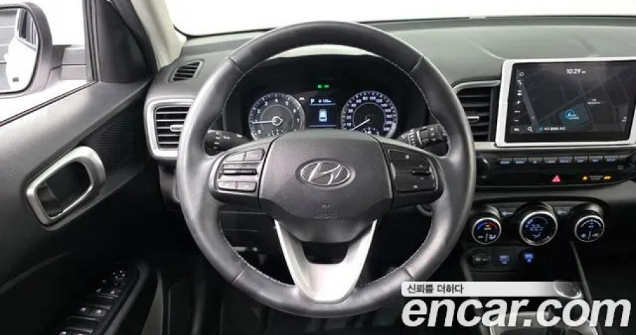 Hyundai Venue 