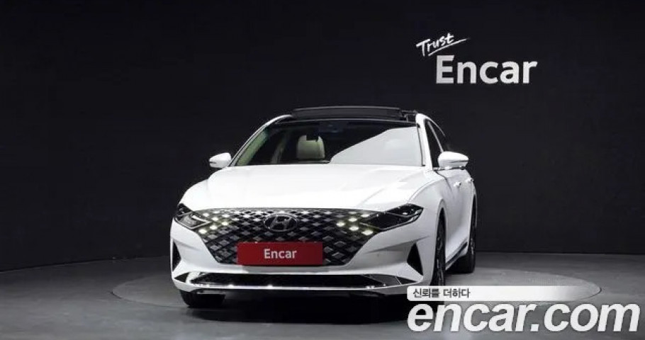 Hyundai Grandeur 