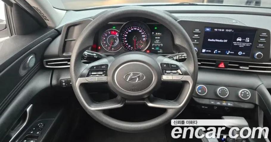 Hyundai Avante (Elantra) 