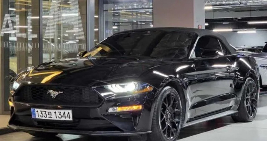 Ford Mustang 
