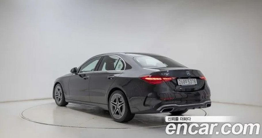 Mercedes-Benz C-Class 