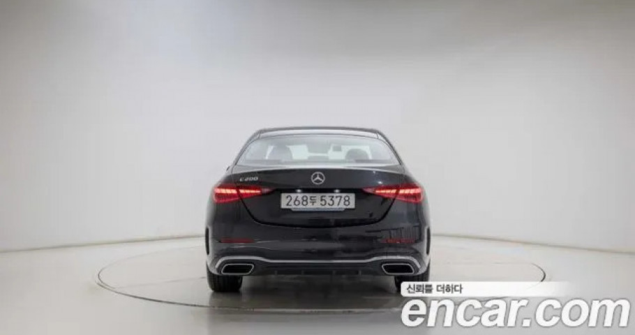 Mercedes-Benz C-Class 