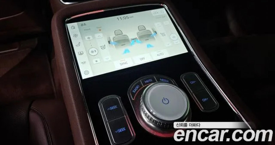 Genesis G90 