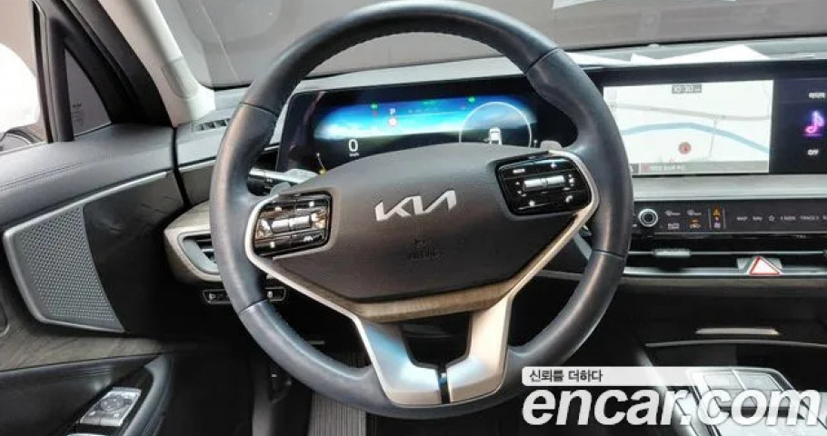 Kia K8 