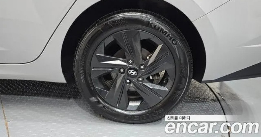 Hyundai Avante (Elantra) 