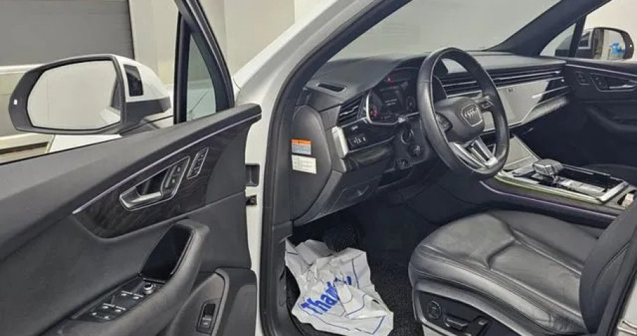 Audi Q7 