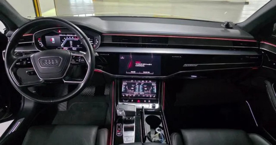 Audi A8 