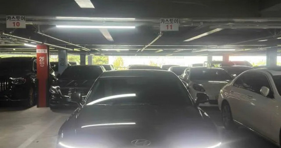 Hyundai Grandeur 