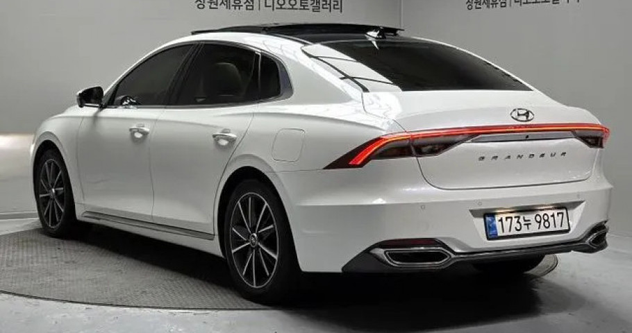 Hyundai Grandeur 
