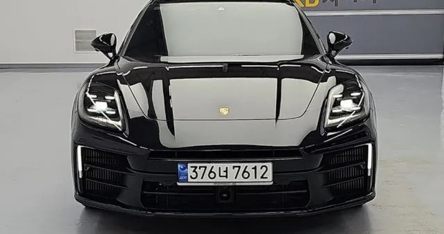 Porsche Panamera 