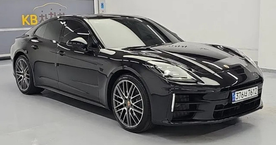 Porsche Panamera 