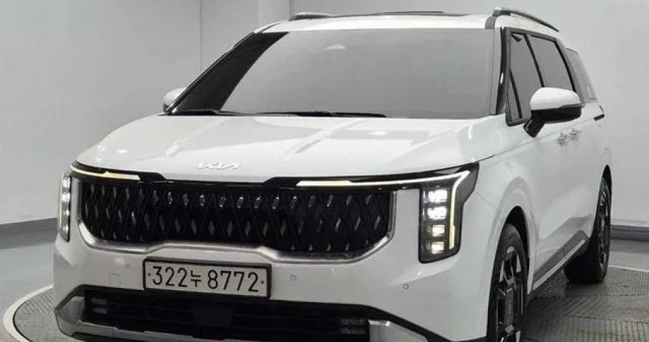 Kia Carnival 
