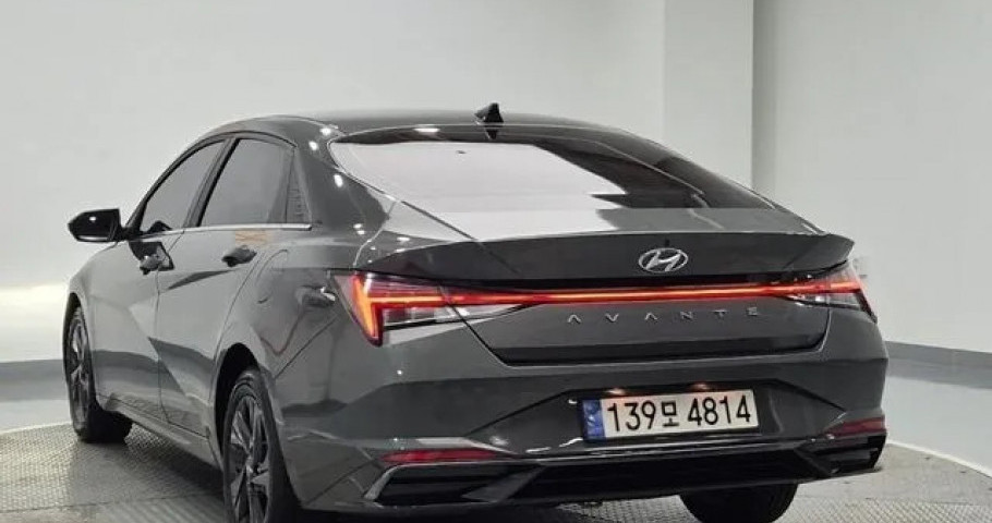 Hyundai Avante (Elantra) 