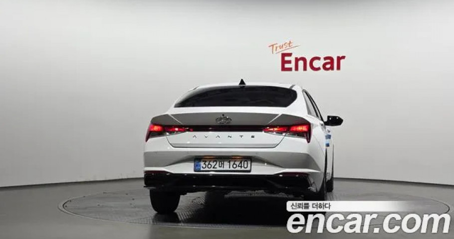 Hyundai Avante (Elantra) 