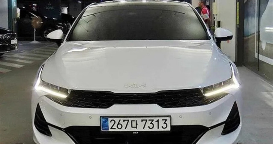 Kia K5 