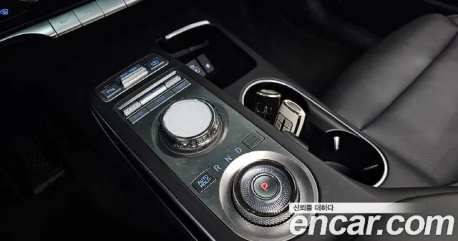 Genesis Gv70 